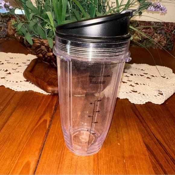 Ninja Other - Replacement 24oz Nutri Ninja Blender Cup with Sip & Seal Lid